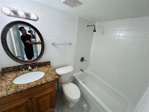 4765 S Texas Ave in Orlando, FL - Building Photo - Building Photo