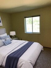 708 Mansfield Ct, Unit 708 in Hartland, WI - Building Photo - Building Photo