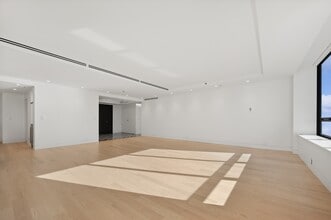 180 E Pearson St in Chicago, IL - Building Photo - Building Photo