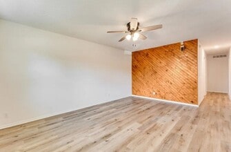 2920 W Hadden St in Wichita, KS - Building Photo - Building Photo