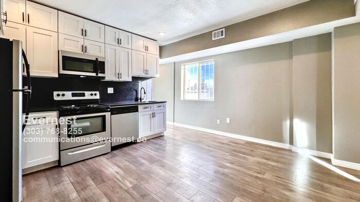 4 W Arkansas Ave in Denver, CO - Building Photo