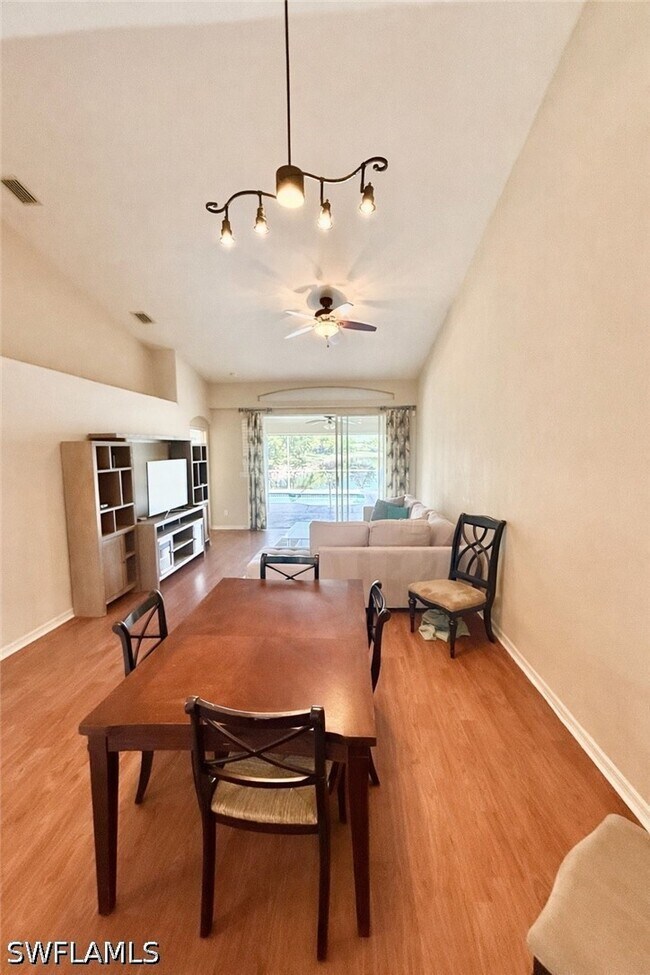 property at 8440 Ibis Cove Cir