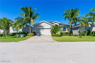 3669 Crimson Ln in Ft. Myers, FL - Building Photo