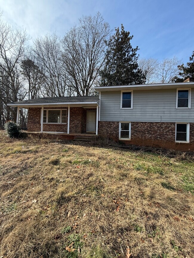 property at 402 Friendly Pooch Ln