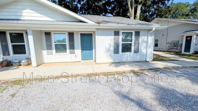 property at 313 N Navy Blvd