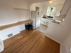 774 Gardendale St in Ferndale, MI - Building Photo - Building Photo