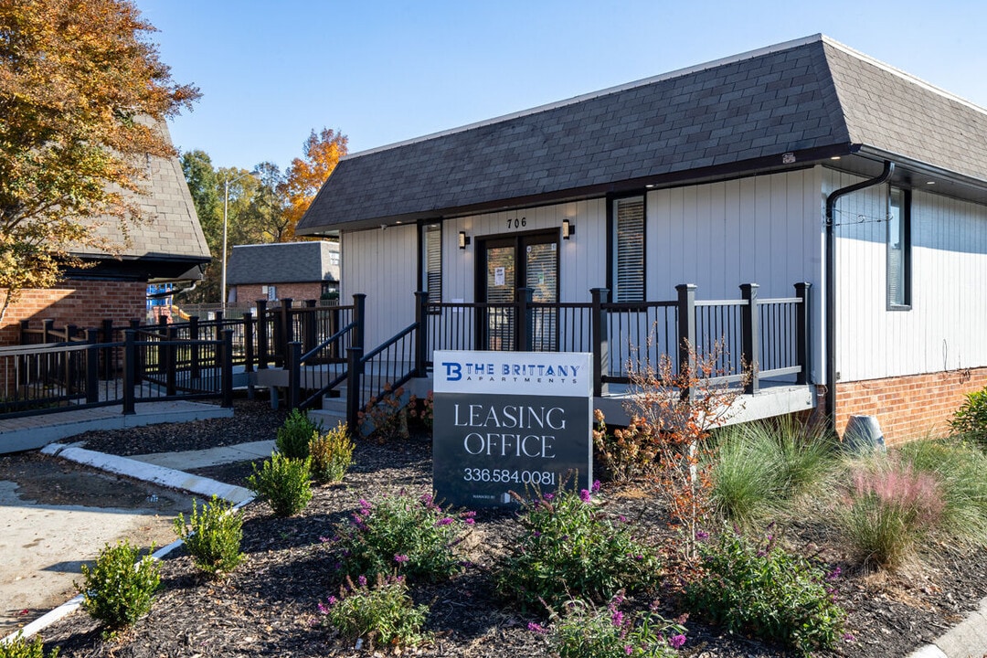 Huffman Mill Townhomes in Burlington, NC - Foto de edificio