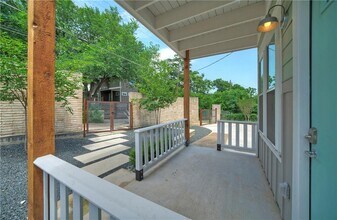 1006 E 8th St in Austin, TX - Building Photo - Building Photo