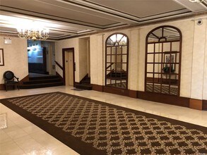 623 Central Ave-Unit -410 in Cedarhurst, NY - Building Photo - Building Photo