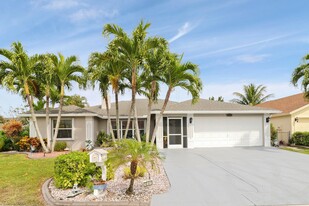 1600 Doral Dr in Greenacres, FL - Building Photo