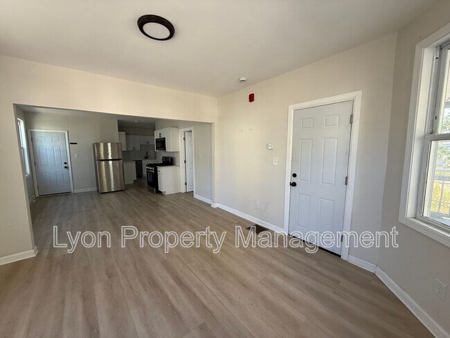 204 Chapin Ave in Providence, RI - Building Photo - Building Photo