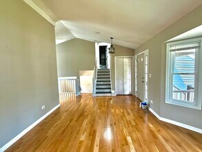1176 Westport Ridge in Crystal Lake, IL - Building Photo - Building Photo