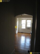 70 Strathmore Rd, Unit 11A in Boston, MA - Building Photo - Building Photo