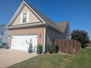 519 Powell Way in Archdale, NC - Building Photo - Building Photo