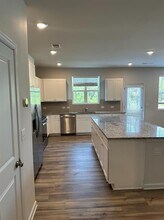 741 Pt Pl Dr in Loganville, GA - Building Photo - Building Photo