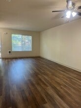 031-Pringle in Salem, OR - Building Photo - Interior Photo
