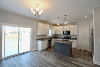 1156 Harvest Ct in Rockingham, VA - Building Photo - Building Photo