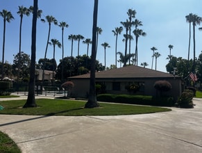 1219 Caminito Pimienta in San Diego, CA - Building Photo - Building Photo