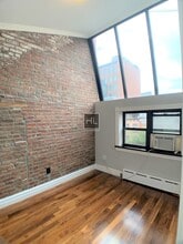W 14TH ST., Unit 5B in New York, NY - Building Photo - Building Photo