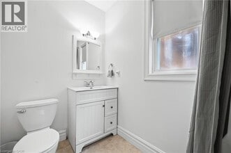 26 James St in Cambridge, ON - Building Photo - Building Photo