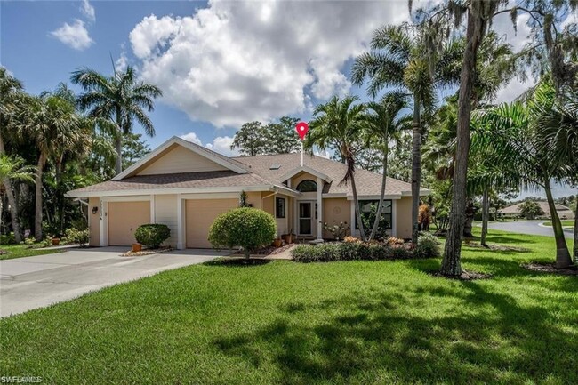 13001 Imperial Park Pl in Naples, FL - Building Photo - Building Photo
