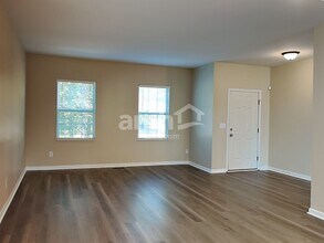 8333 Parori Ln in Blacklick, OH - Building Photo - Building Photo