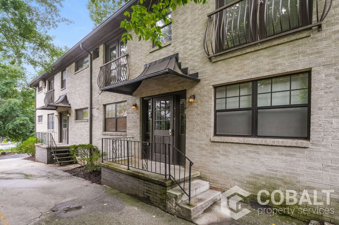 755 St Charles Ave NE in Atlanta, GA - Building Photo