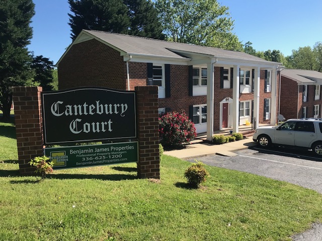 Cantebury Court in Asheboro, NC - Building Photo - Building Photo