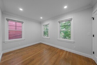 14 Lopez Ave, Unit 3 in Cambridge, MA - Building Photo - Building Photo