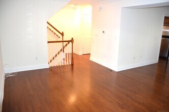 1707 Summer St in Stamford, CT - Building Photo - Building Photo