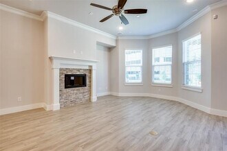 232 Crockett St in Roanoke, TX - Building Photo - Building Photo