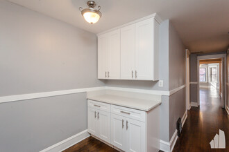 3253 N Kenmore Ave, Unit 1 in Chicago, IL - Building Photo - Building Photo