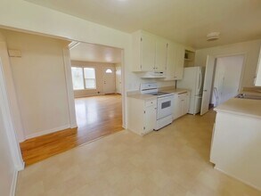 511 Waite St in Eugene, OR - Building Photo - Building Photo