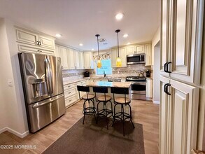 5 Marius Ln in Sea Bright, NJ - Building Photo - Building Photo