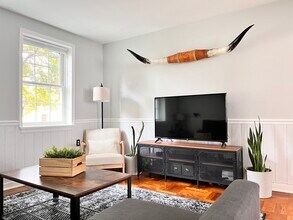 6616 E Wakefield Dr in Alexandria, VA - Building Photo - Building Photo