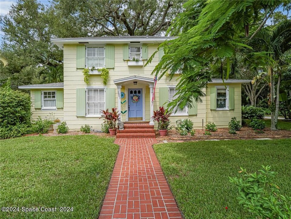 1901 23rd St in Vero Beach, FL - Building Photo