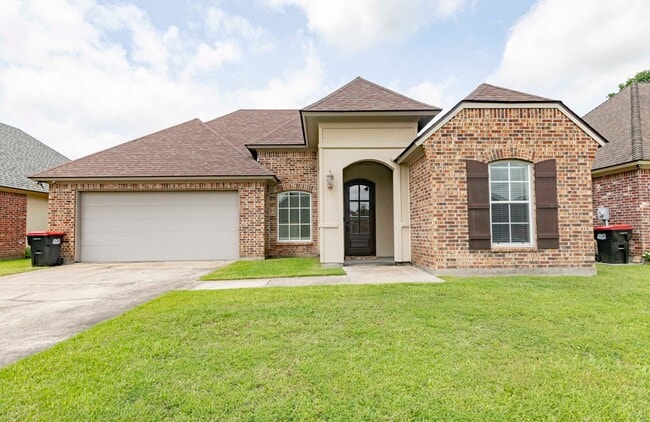 property at 308 Forest Creek Dr
