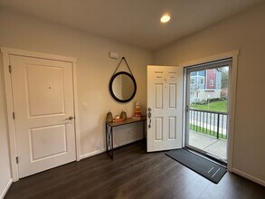 22328 88th Ave S in Kent, WA - Building Photo - Building Photo