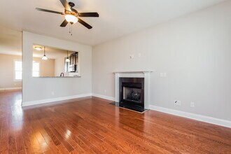 45 Oakton Dr in Clayton, NC - Building Photo - Building Photo