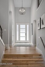 2375 N Harbor Cir in Reno, NV - Building Photo - Building Photo