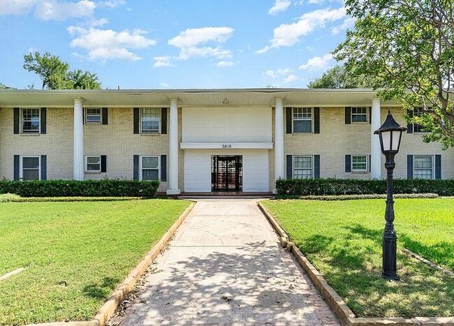 property at 5818 E University Blvd