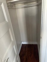 85 Hague St, Unit 2 in Jersey City, NJ - Building Photo