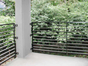 Terrace At Columbia Knoll Apartments in Portland, OR - Building Photo - Building Photo