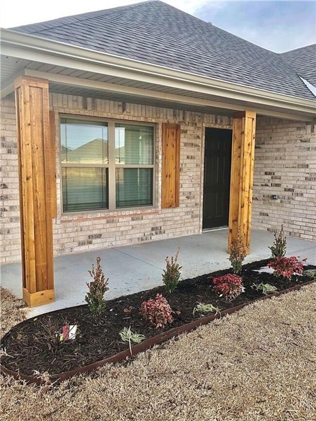 189 S Geranium Ln in Fayetteville, AR - Building Photo - Building Photo