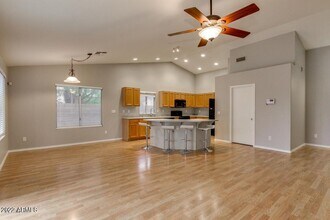 8639 W Fullam St in Peoria, AZ - Building Photo - Building Photo