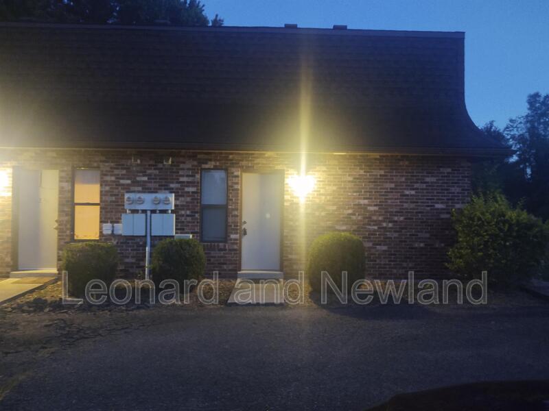 6280 Carolina Rd in Nashport, OH - Building Photo
