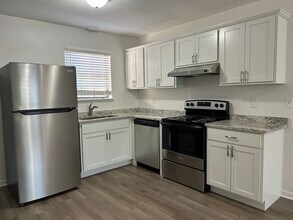 350 Hayden Rd in Tallahassee, FL - Building Photo - Building Photo