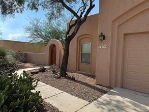 2899 Longbow Dr in Las Cruces, NM - Building Photo - Building Photo