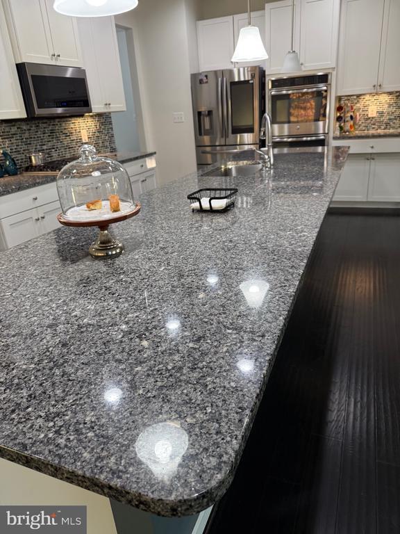 4401 Weejun Loop in Woodbridge, VA - Building Photo - Building Photo