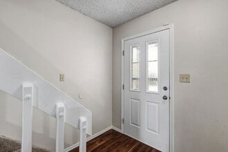 2315 Lexington Village Ln in Colorado Springs, CO - Building Photo - Building Photo